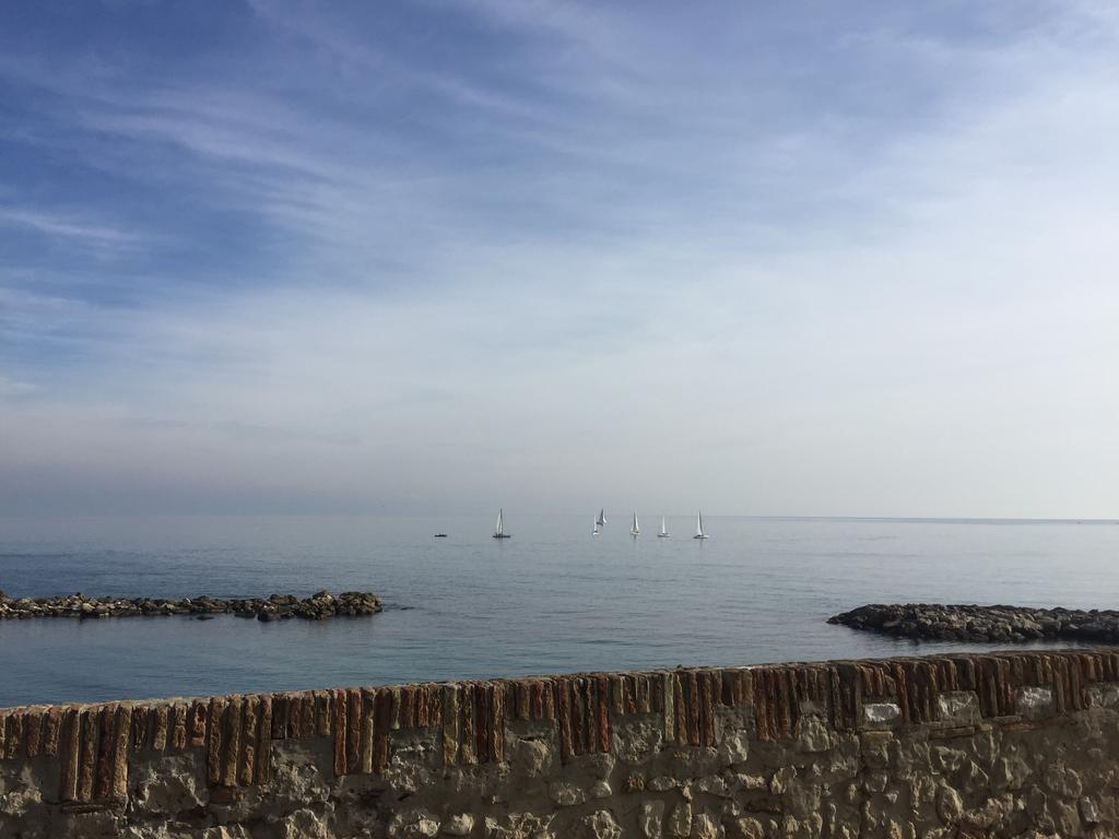 Cap Antibes Les Bosquets Villa Bagian luar foto
